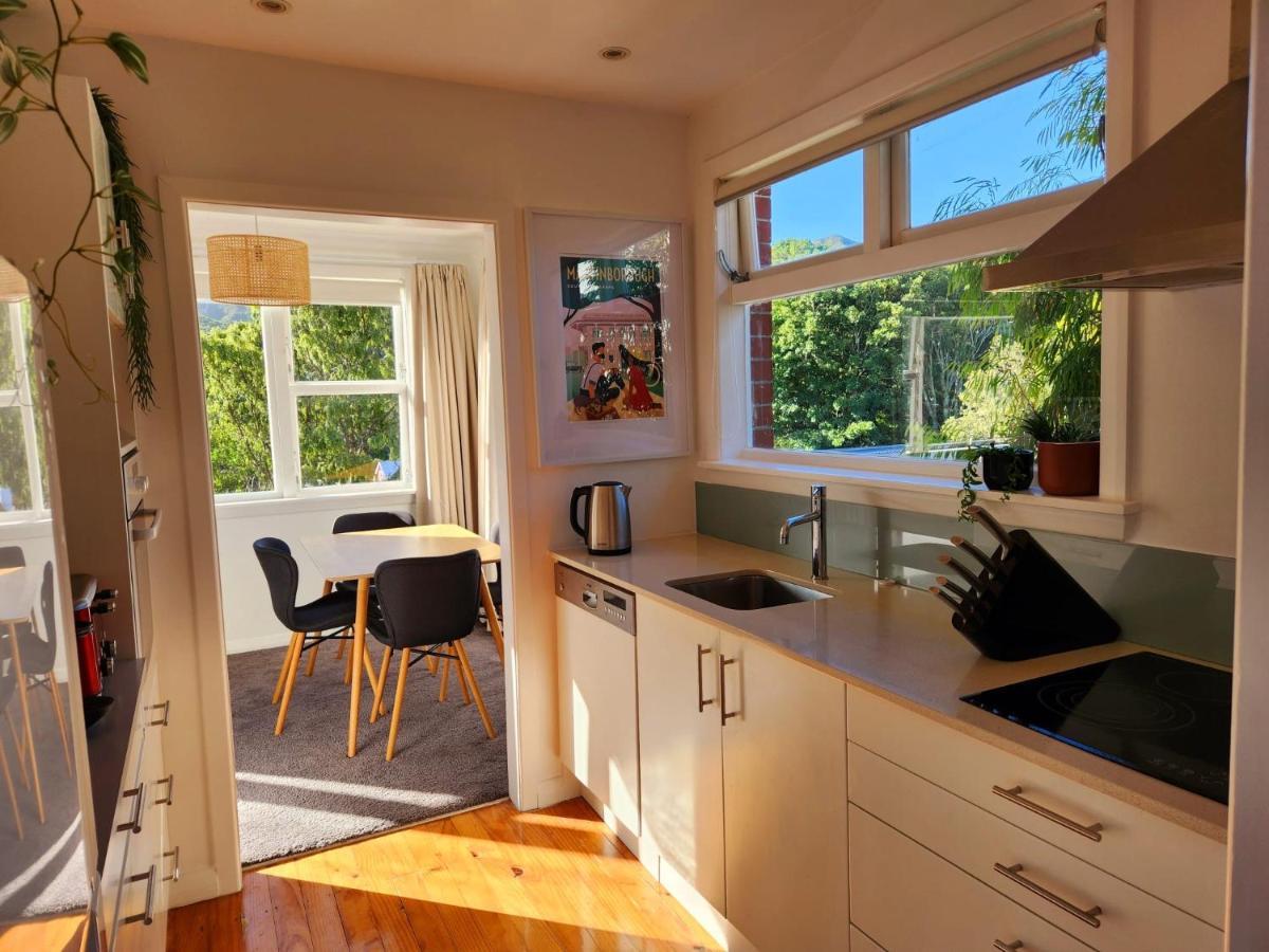 Abode On Abbott Apartment Уелингтън Екстериор снимка